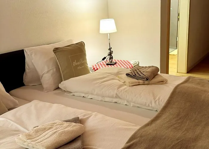 Rheinwaldstube Herberg *