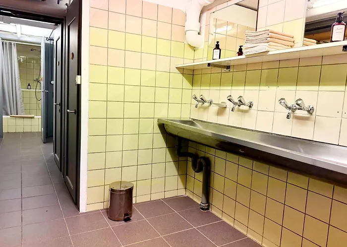 Rheinwaldstube Herberg